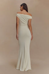 Robe Naemia