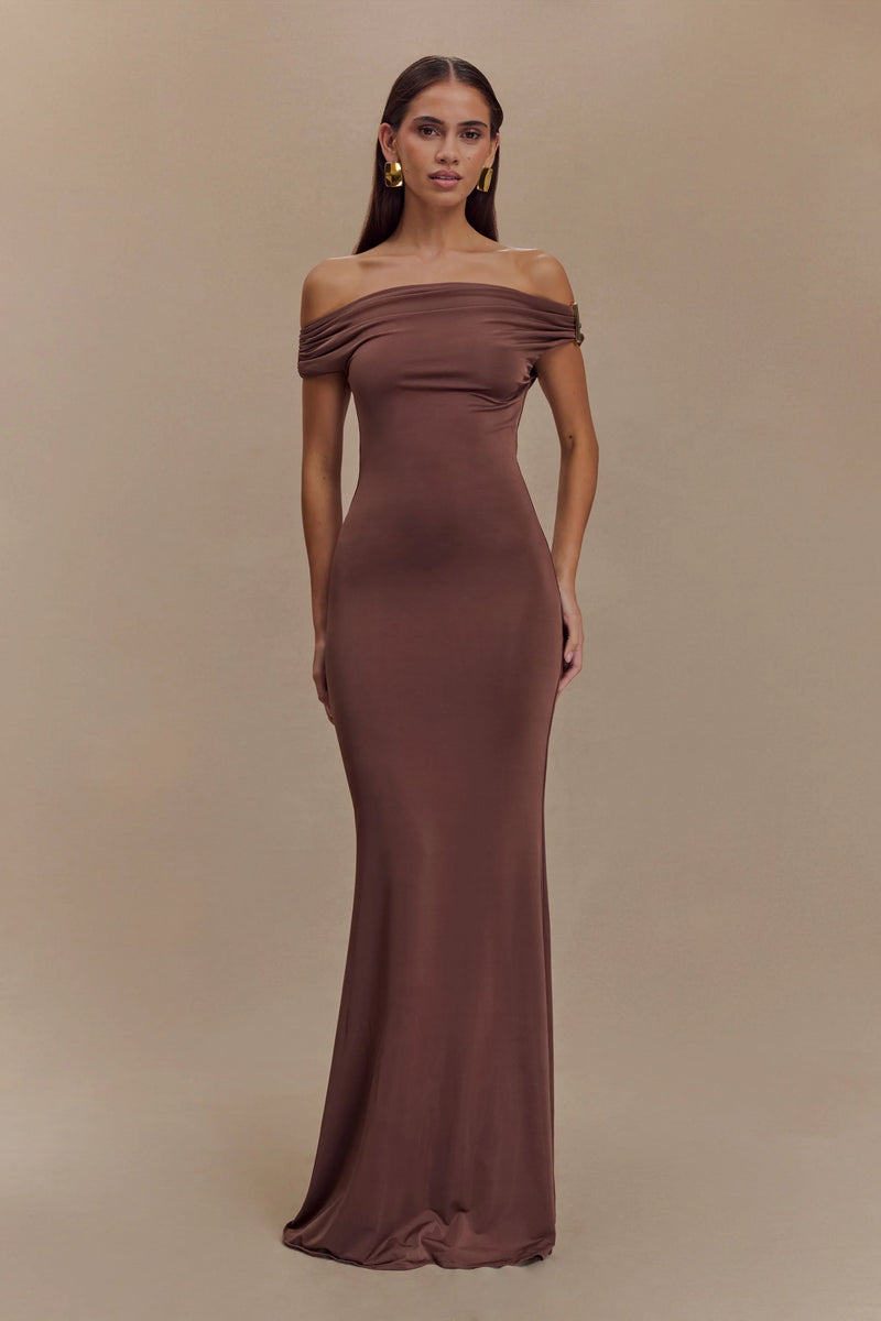 Robe Naemia